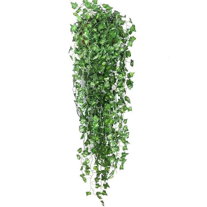 Üppige künstliche Efeu Girlande, immergrün & pflegeleicht, ideal als grüne Dekoration für Innen- & Aussenbereich.