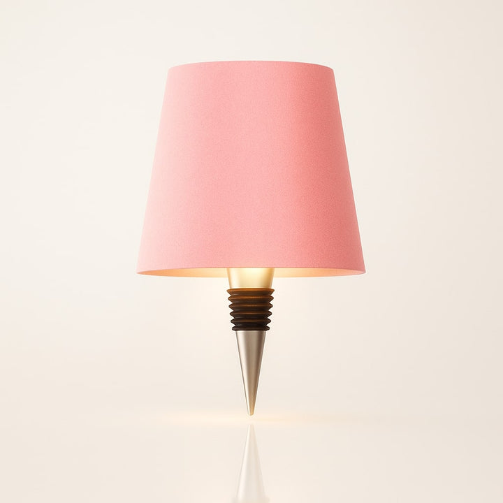 Design Flaschenlampe: Kabelloser dimmbarer LED-Aufsatz für stimmungsvolles Licht & moderne Wohnkultur.