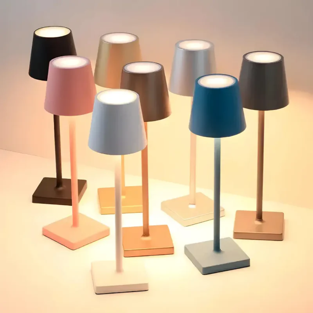 Flexible kabellose LED Tischlampe, dimmbar, wiederaufladbar für drinnen & draußen, modernes Home-Decor.