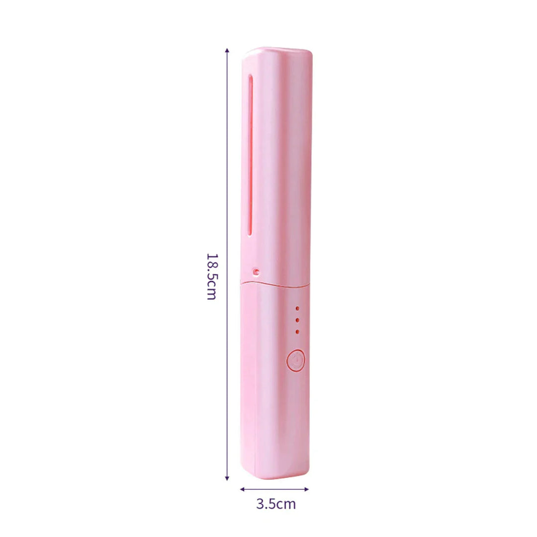 Ergonomische Haarglättbürste für einfaches Kämmen und Glätten. Verwandelt lockiges Haar in glattes, glänzendes Haar.