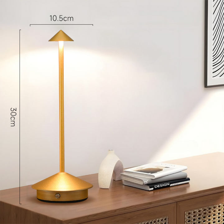 Hochwertige dimmbare LED Tischleuchte, Akku-betrieben, für stimmungsvolles Licht im Wohnzimmer.