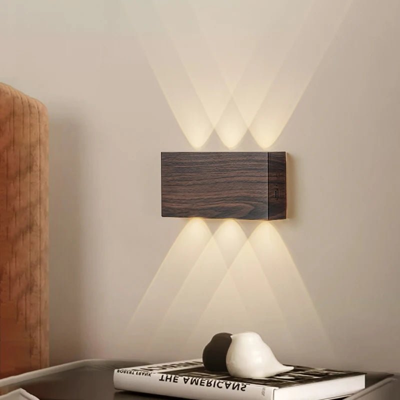 Stilvolle kabellose Akku-Beleuchtung: LUMITOUCH Touch-Lampe für Schlafzimmer und Wohnbereich.