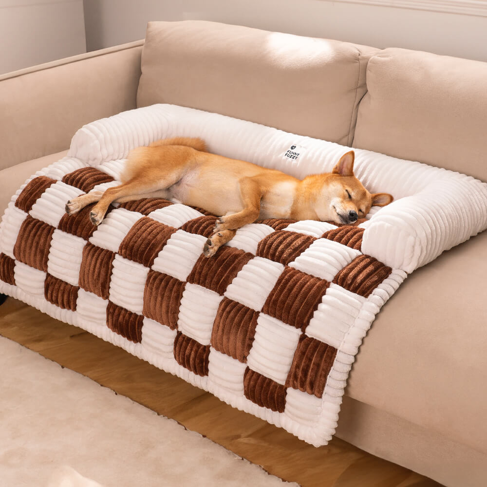 Rutschfester Schutzbezug kariert für die Couch; sicher & bequem für Hunde und Katzen.