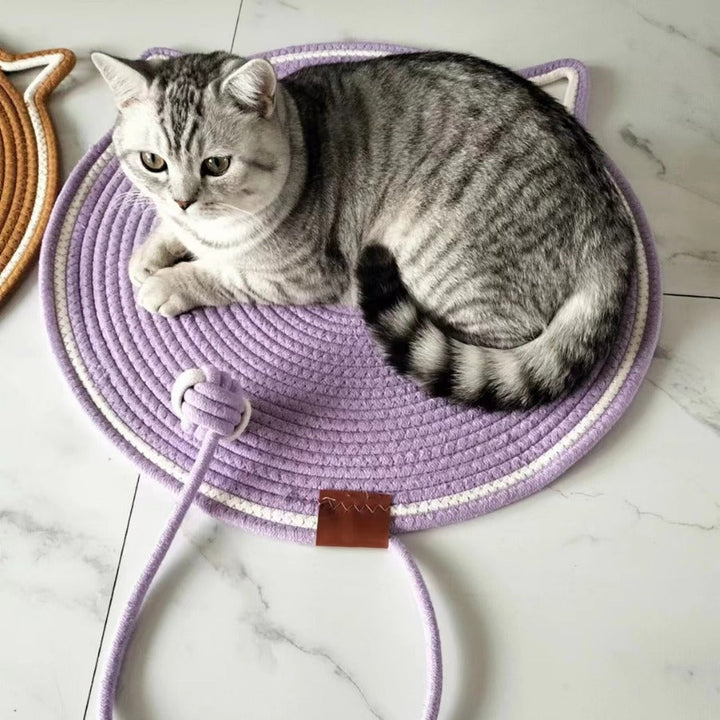 Katzen-Kratzmatte aus Sisal für effektive Krallenpflege und Möbelschutz. Langlebiges Haustierzubehör.
