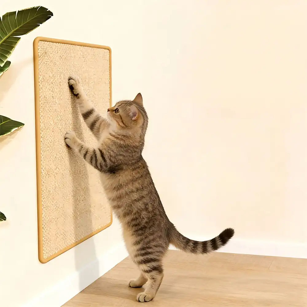 Moderner Kratzschutz aus Kunst-Sisal für Sofa und Sessel. Ideal für Katzen.