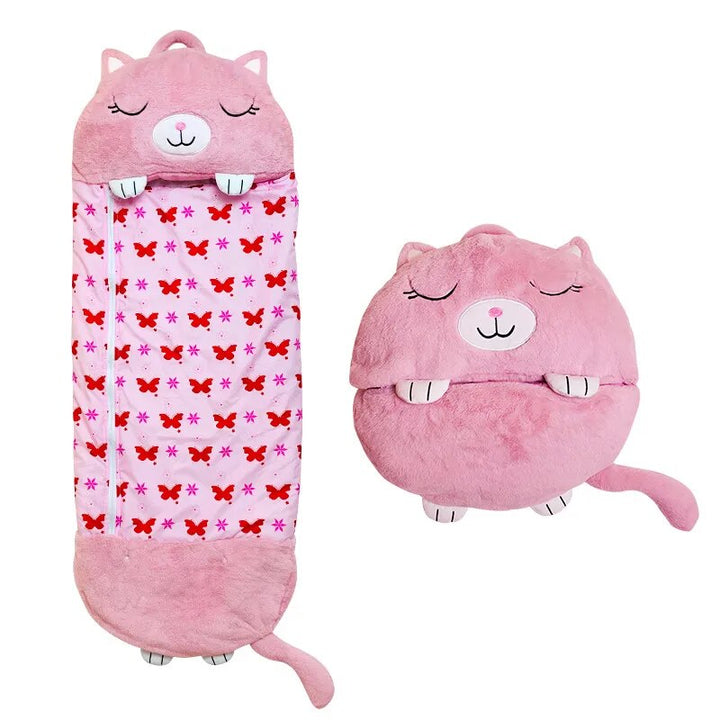 Zusammengefalteter Kuscheltier Schlafsack für Kinder. Perfekt als Reisenschlafsack & liebevolles Geschenk.