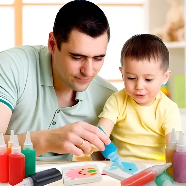 AquaKreativ Set mit Flaschen, Formen, Granulat & Wassertank. Alles zum Basteln eigener Meerestiere für Kinder.