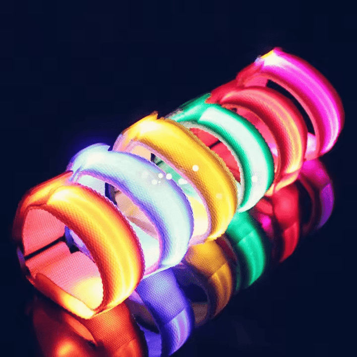 Robustes, wasserdichtes LED-Sicherheitslicht für Kinder. Reflektierend, ideal für Fahrrad & Outdoor.