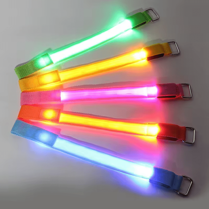 Kinder-LED-Licht für sicheren Schulweg. Reflektierend und hell für optimale Sichtbarkeit bei Dunkelheit.