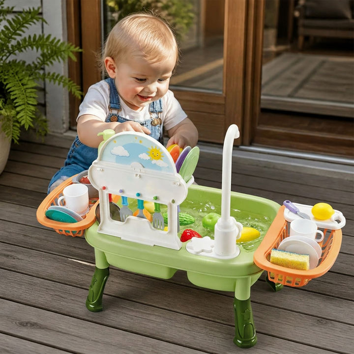 Interaktive Wasserspielküche für Kinder; bietet realistischen Spielspaß & fördert motorische Fähigkeiten im Sommer.