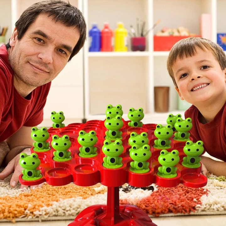 Kinderspiel Froschbaum: Lustiges Gleichgewichtsspiel fördert Motorik & Geschicklichkeit bei Kindern.
