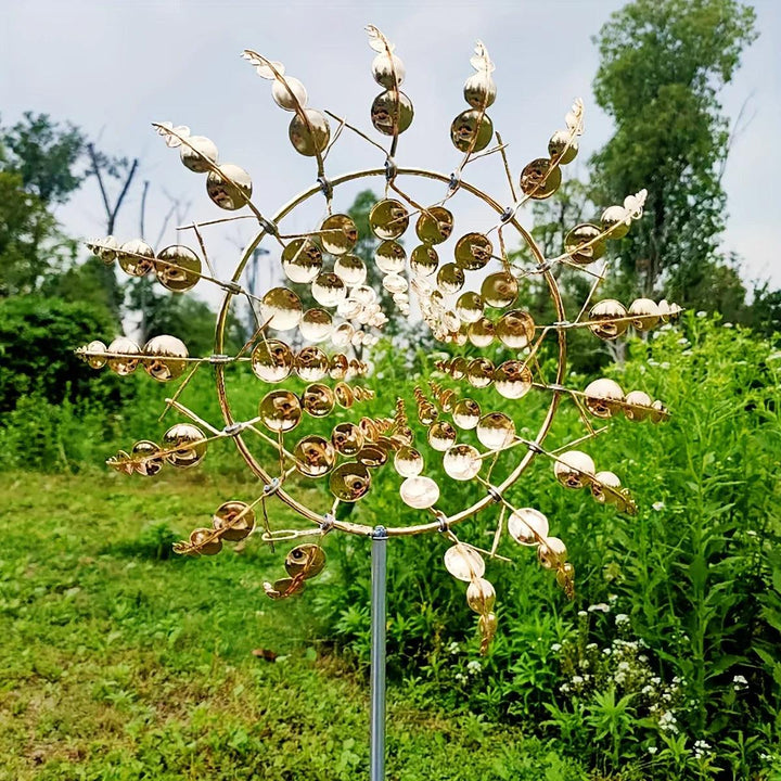 Elegante Metall-Gartendeko: Kinetischer Windspinner, wetterfest & einzigartig für Terrasse & Hof.