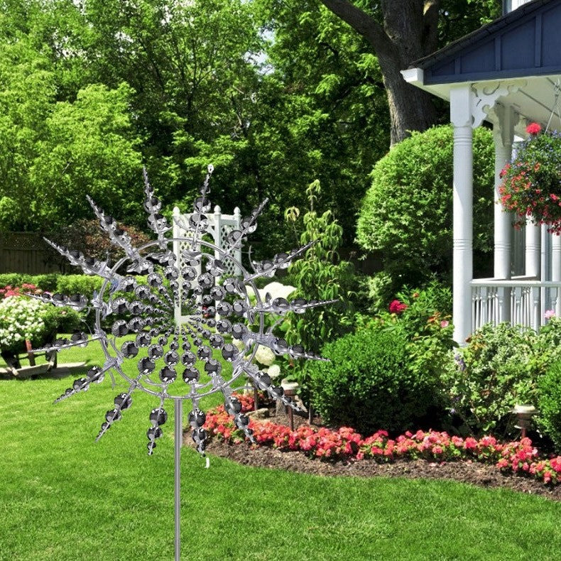 Einzigartiger kinetischer Metall-Windspinner, der sich im Wind dreht. Wetterfeste Outdoor-Gartendeko für jeden Garten.