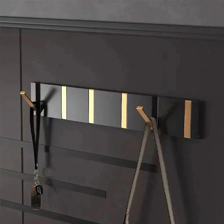 Praktischer Handtuchhaken FOLDHOOK, klappbar. Ideal für Bad oder Küche. Sorgt für moderne Organisation.