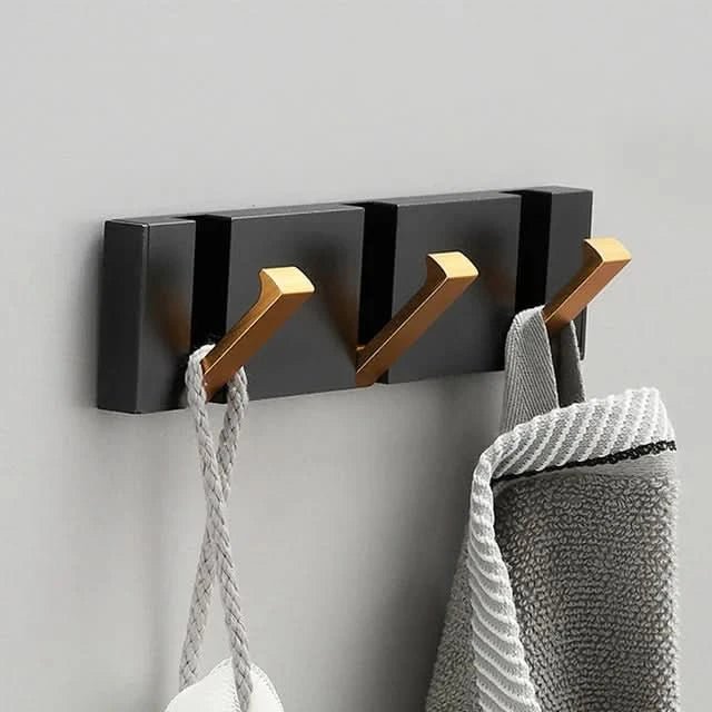 Robuster FOLDHOOK Wandhaken, klappbar. Ideal für Organisation von Handtüchern oder Kleidung.