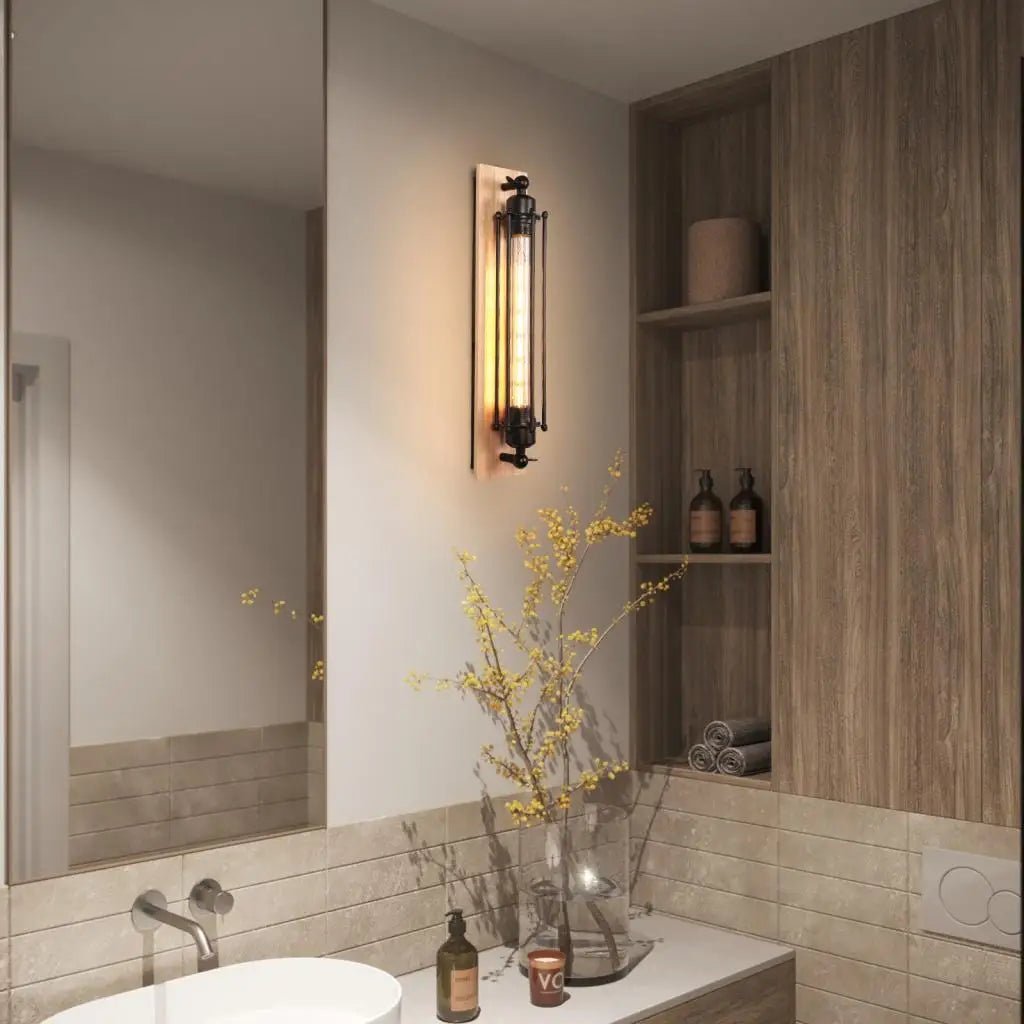 Gemütliche LED-Wandlampe im Vintage-Design, ideal als stimmungsvolle Innenbeleuchtung.