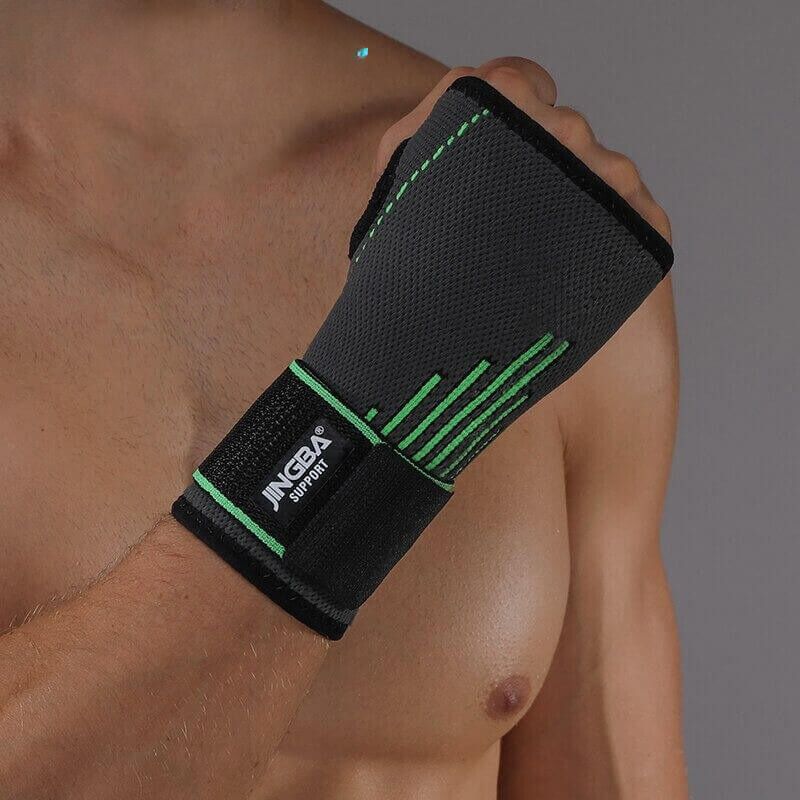 Atmungsaktive Handgelenkbandage für maximalen Komfort, Stabilität und schnelle Genesung des Handgelenks.