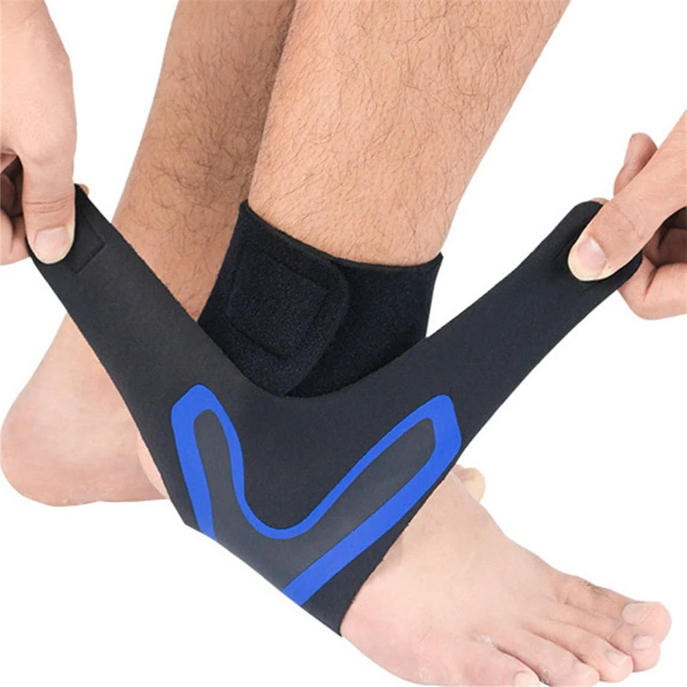 Medizinische Knöchelbandage zur Stabilisierung des Gelenks und Förderung der Heilung bei Überlastung.