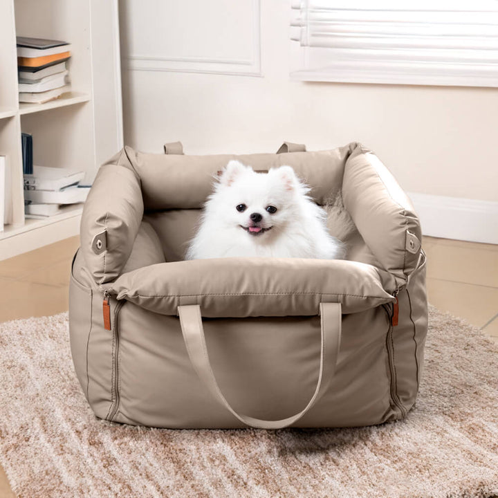 Sicherer Hundeautositz als Hundebett, praktisches Autozubehör für Ihr Haustier.