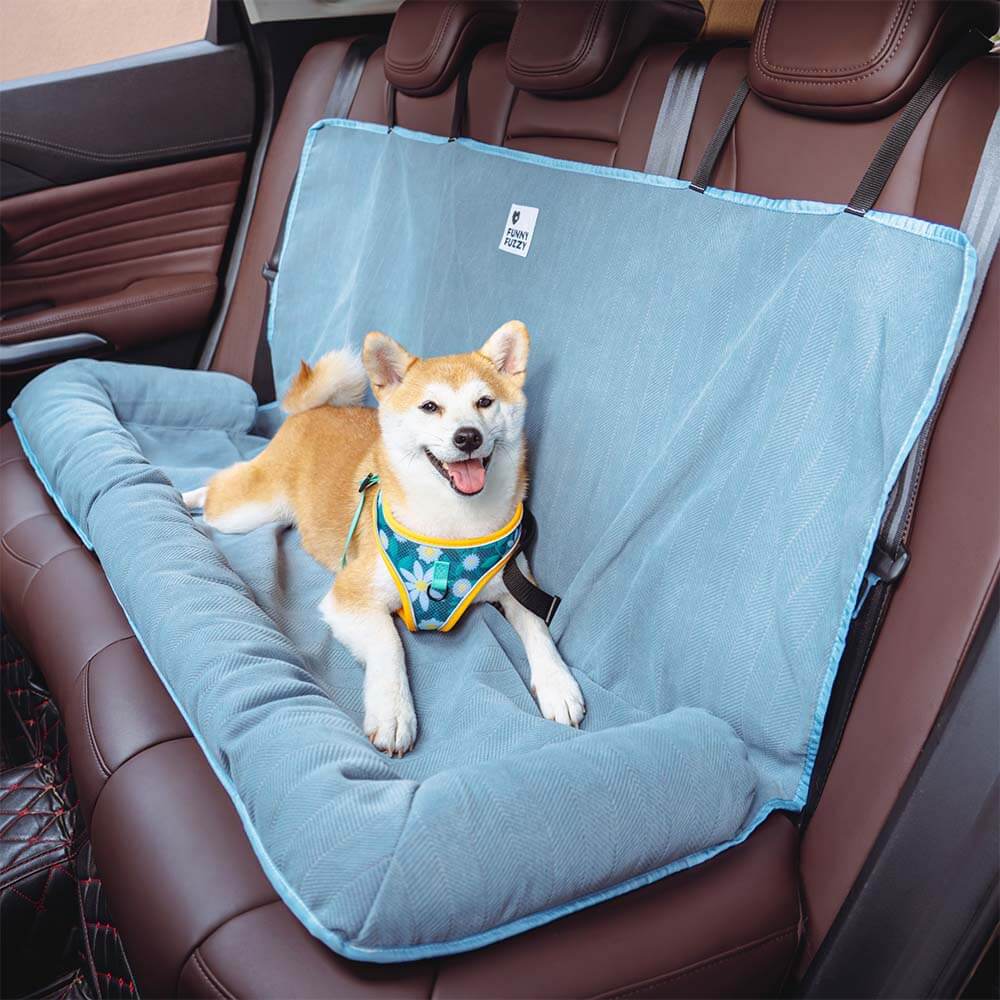 Ideales Tierzubehör: Hundeautositz & Hundebett für sicheres, komfortables Reisen im Auto, waschbar.