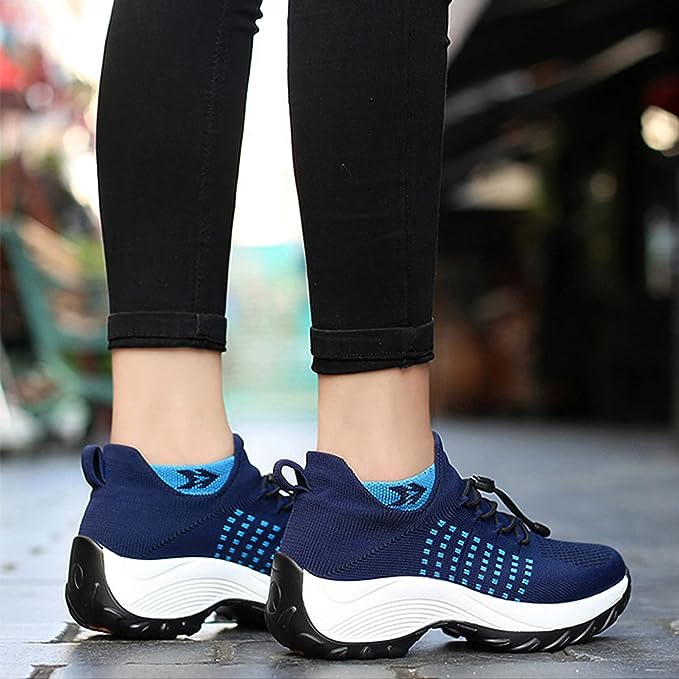 Damen-Komfortschuh für Plantarfasziitis & Hallux Valgus. Orthopädischer Alltagsschuh mit breiter Zehenbox.