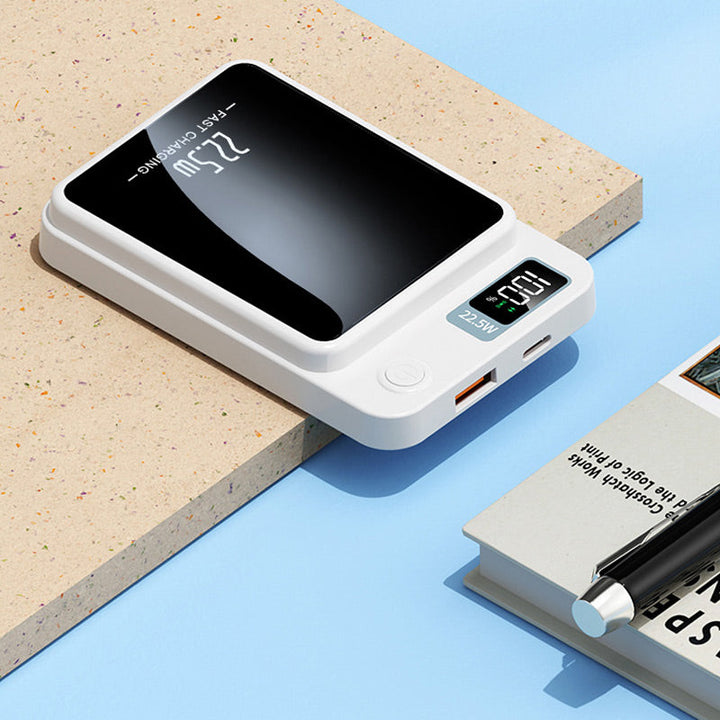 Unisex Powerbank: Kabelloses 20000mAh Ladegerät mit Qi Schnellladung für Handys unterwegs.