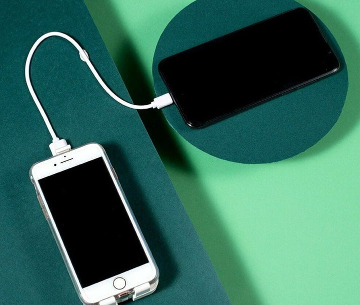 Stilvolle faltbare Powerbank, schlankes Design und leistungsstark, immer verbunden bleiben.