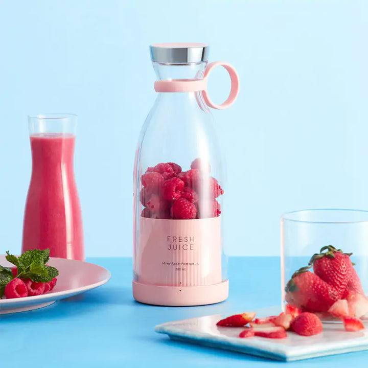Frische Drinks leicht gemacht: SmoothEase Personal Blender für gesunde Smoothies, Shakes & Säfte unterwegs.