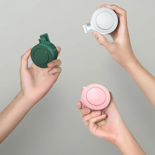 Praktischer Clip Ventilator für Erfrischung unterwegs. Ideal für heiße Sommertage im Büro oder Garten.