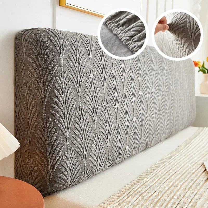 Kopfteilbezug SoftNest: Elastischer Polyesterbezug schützt Ihr Bettkopfteil und verschönert das Schlafzimmer.