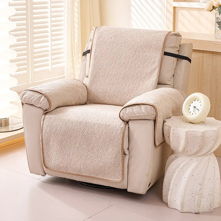 Schützender Bezug für Einsitzer Recliner, aus strapazierfähigem Chenille-Material.