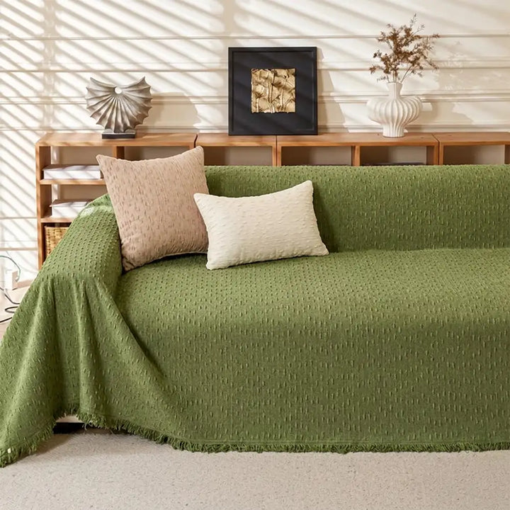 Wohnzimmer-Sofa mit elegantem, kratzfestem Chenille-Bezug. Strapazierfähig und einfach zu reinigen.