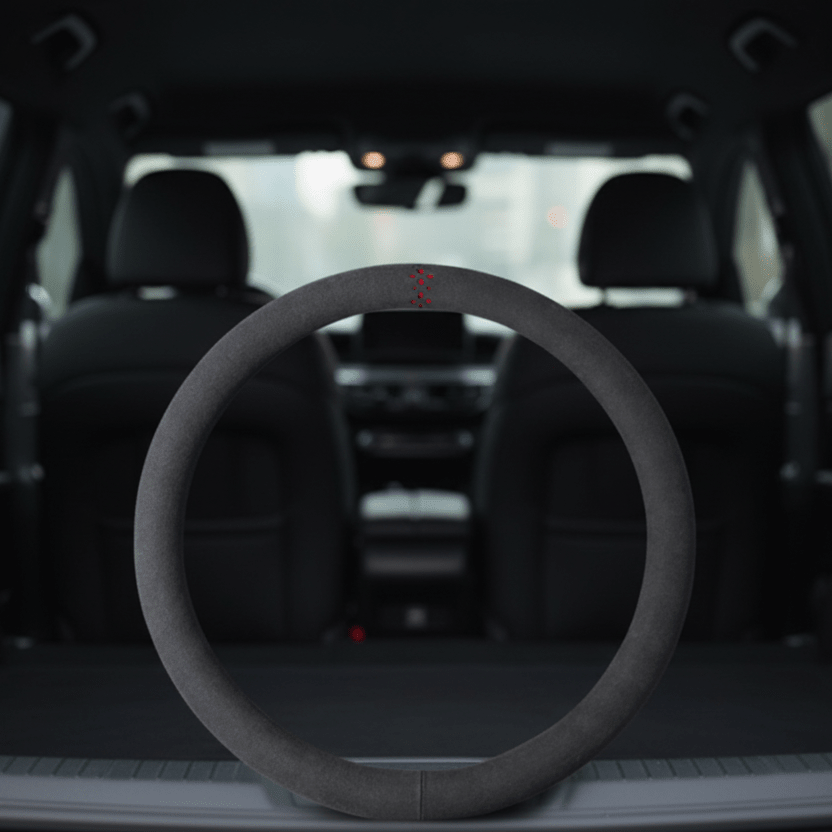 Eleganter Kunstleder Lenkradbezug wertet das Auto-Interieur auf. Schutz für Lenkrad und griffige Oberfläche.