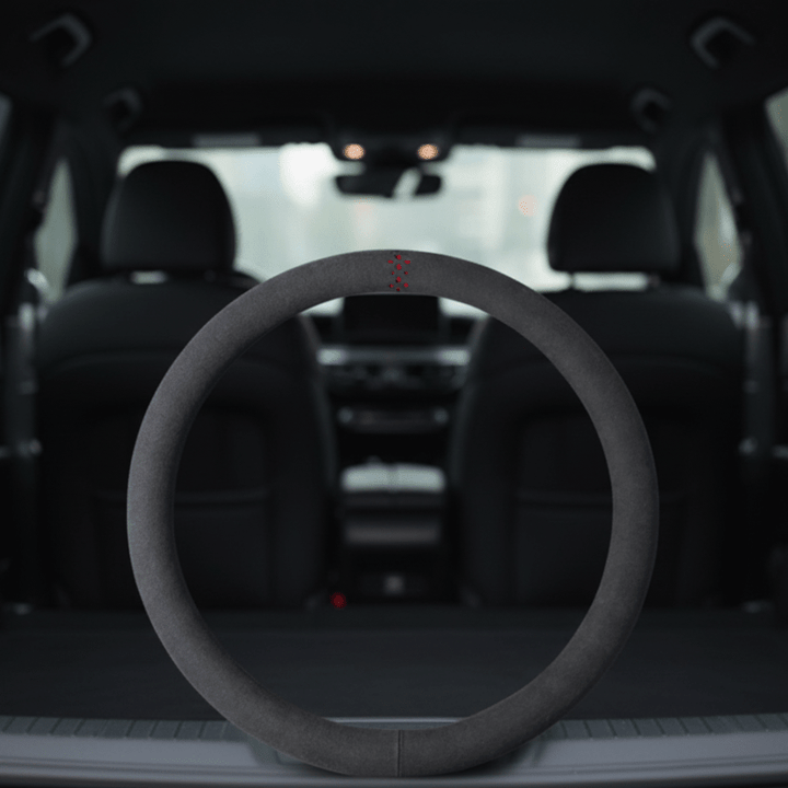 Eleganter Kunstleder Lenkradbezug wertet das Auto-Interieur auf. Schutz für Lenkrad und griffige Oberfläche.