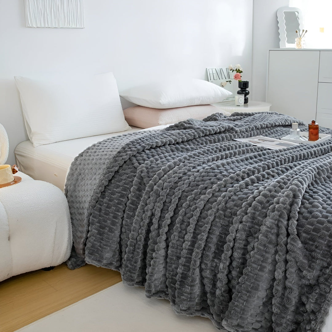 Kuscheldecke superweich & warm für gemütliche Abende auf Sofa oder Bett. Ideal für Heimtextilien.