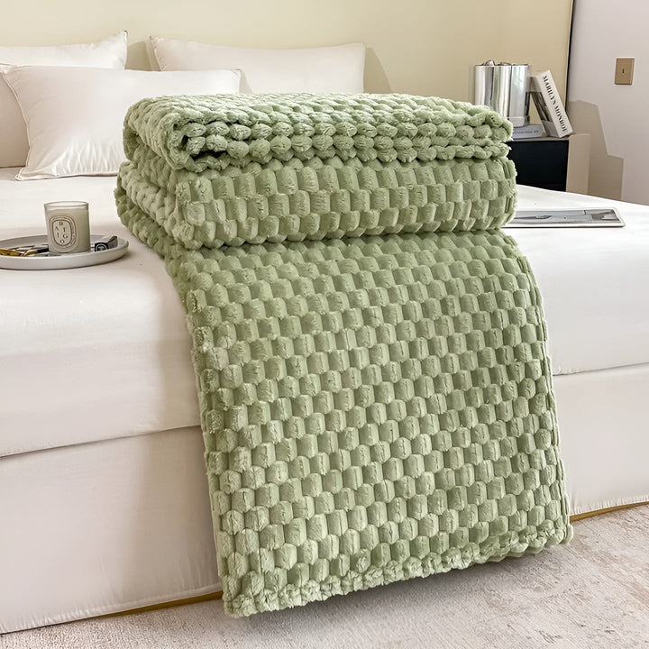 Pflegeleichte Kuscheldecke aus superweicher Mikrofaser. Warm und gemütlich für Sofa & Bett.
