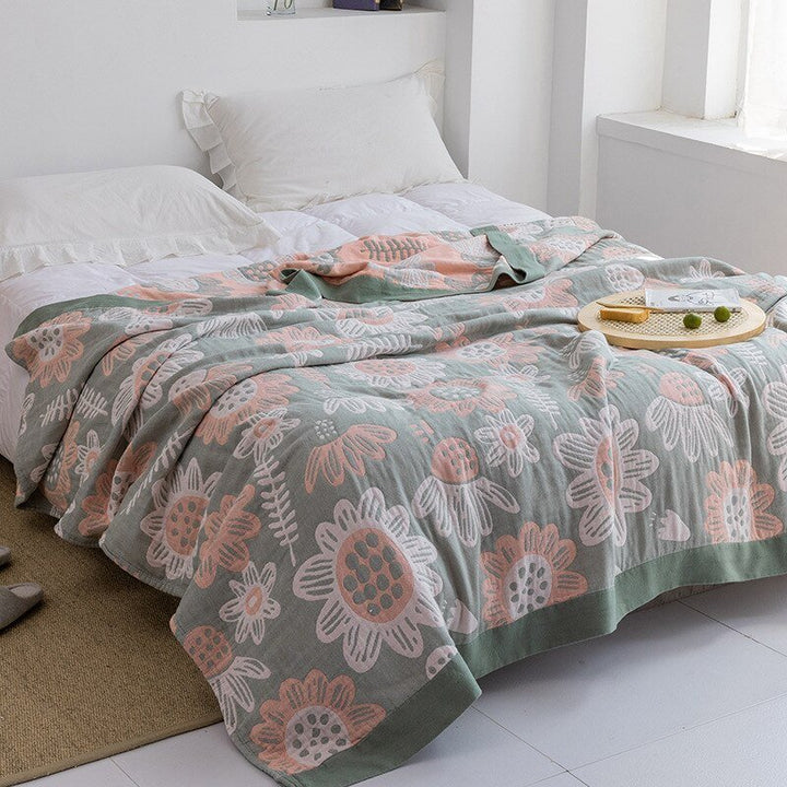 Gemütliche japanische Wurfdecke, moderne Wohndekoration.
