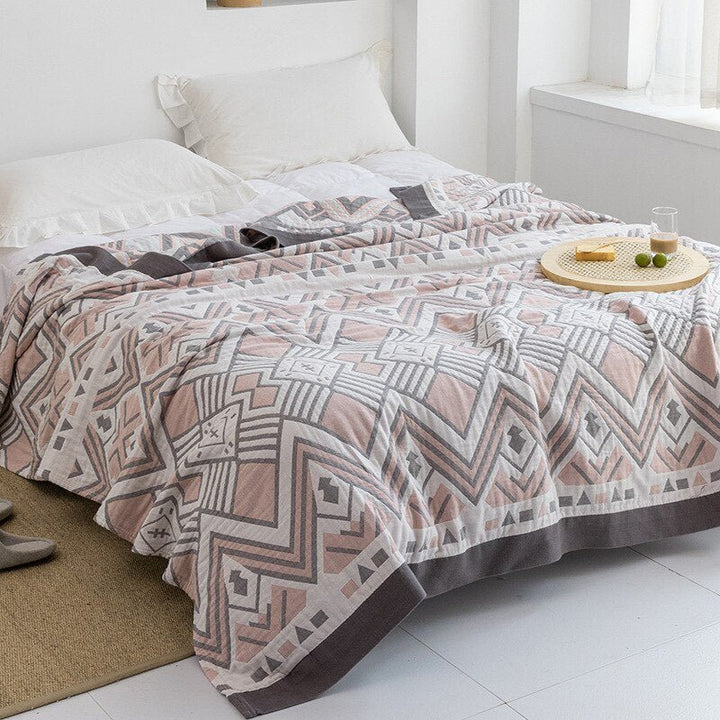 Japanische Decke, perfekt als stilvolle Wohndekoration im Wohnzimmer.