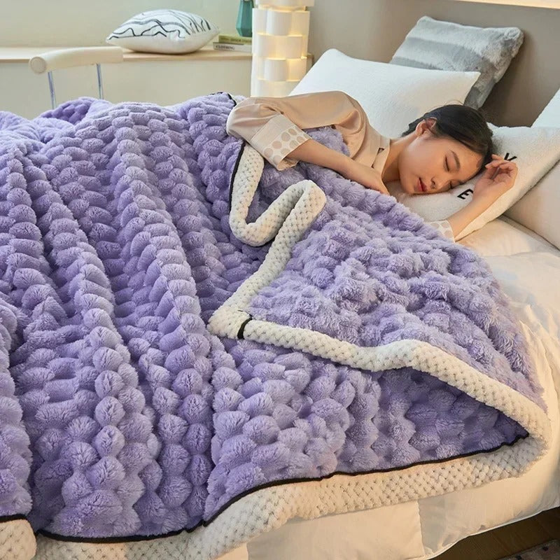 Elegante "TurtleWarm" Coral-Velvet-Decke, doppellagig & kuschelig, ideal als Wohndecke für Zuhause.