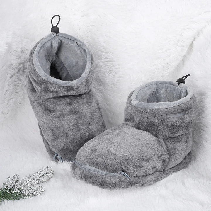 Elektrische USB-Hausschuhe im Unisex-Design, perfekt als Heizpantoffeln für gemütliche Winterabende zu Hause. Warme Füße.
