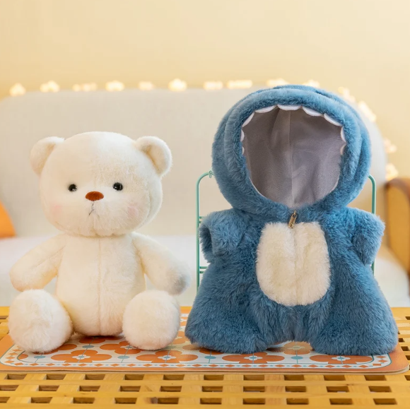Süßer Kuschelbär für Geborgenheit. Perfektes Geschenk und treuer emotionaler Rückhalt für jedes Kind.