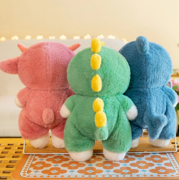 Weicher Plüschbär, ein liebevolles Kuscheltier. Ideales Kindergeschenk für Momente voller Geborgenheit.
