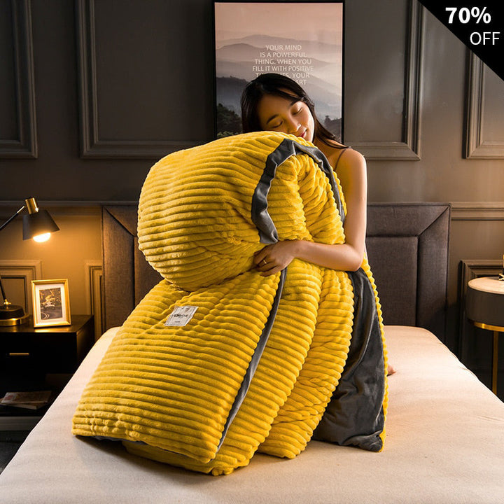 Vielseitiges Fleece-Set, ideal für Schlafzimmer & Wohnzimmer; als Kuscheldecke für entspannte Stunden nutzbar.