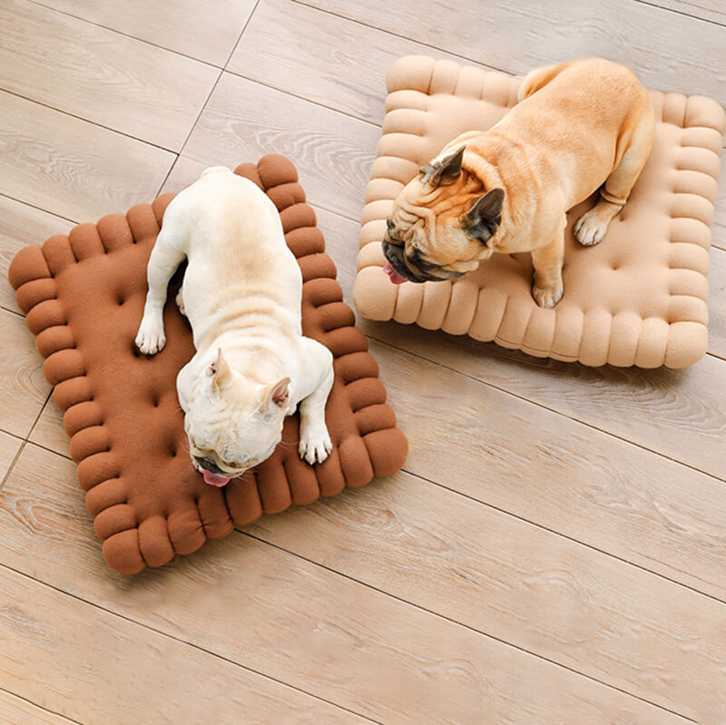Gemütliches Hunde-Kuschelbett als Keks, perfekt für Entspannung & tiefen Schlaf. Tierbedarf.
