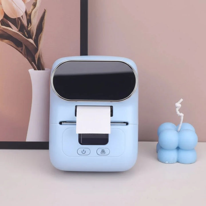 LABELO Mini-Drucker erstellt Versandetiketten, drahtlos & effizient für Online-Shops und Kleinunternehmen.