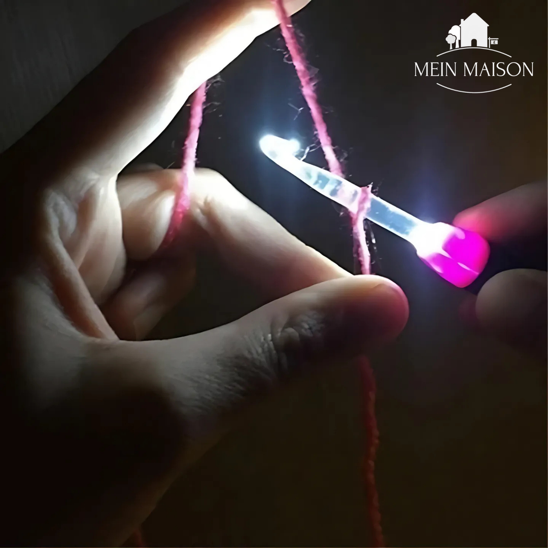 Beleuchtete LED-Häkelnadeln im Set, perfekt für detailreiche Handarbeit und langes Basteln bei schlechtem Licht.