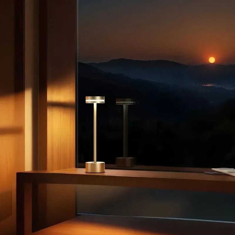 Eleganter Leuchtzweig mit sanfter LED-Beleuchtung. Schafft gemütliches Ambiente als flexible Innenbeleuchtung.