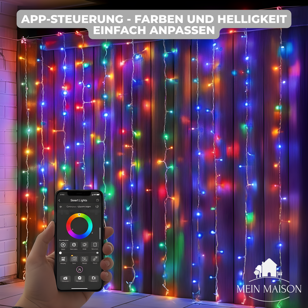 Warmweißer LED Lichtervorhang, ideal für gemütliche Innen- & Außenbeleuchtung und romantisches Ambiente.