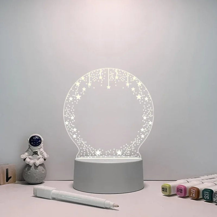Vielseitige LED Notiztafel: Ein leuchtendes Memo-Board, wiederbeschreibbar für Botschaften & als stylisches Dekolicht.
