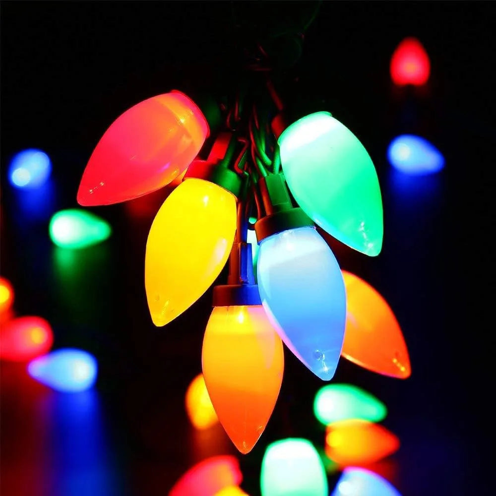 Charmante LED Lichterkette Erdbeer-Design C7 für gemütliche Innenbeleuchtung, Vintage-Weihnachtsdeko.